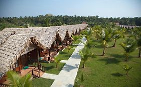 Symphony Palms Beach Resort And Spa