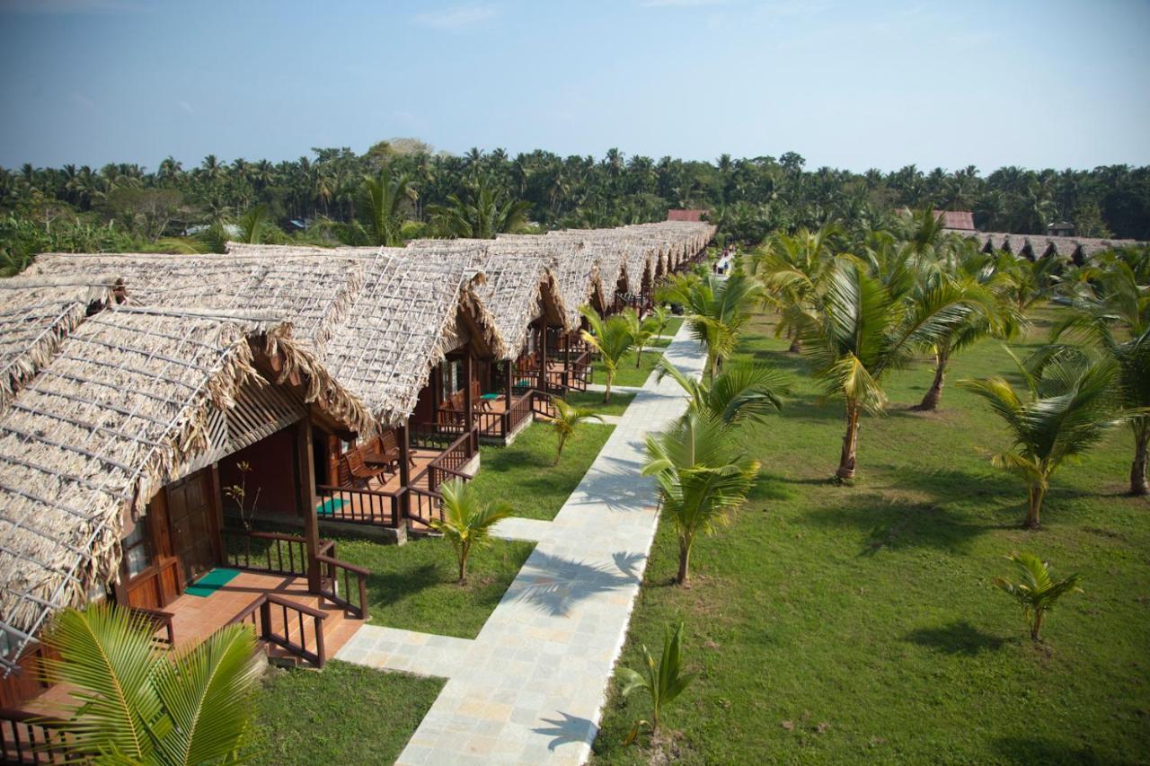 Govind Nagar Symphony Palms Beach Resort And Spa מראה חיצוני תמונה