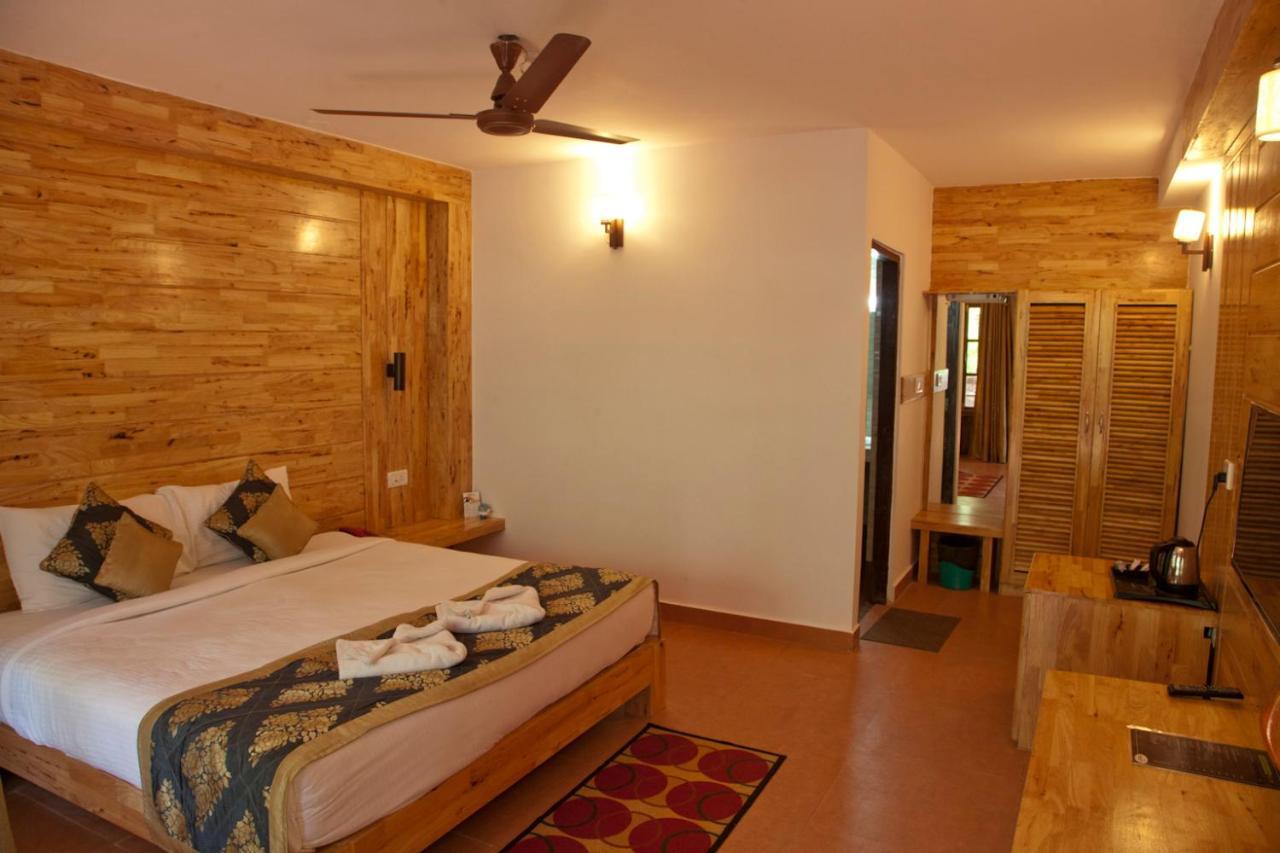 Govind Nagar Symphony Palms Beach Resort And Spa מראה חיצוני תמונה