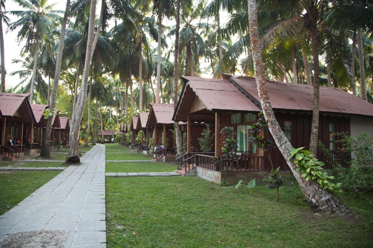 Govind Nagar Symphony Palms Beach Resort And Spa מראה חיצוני תמונה