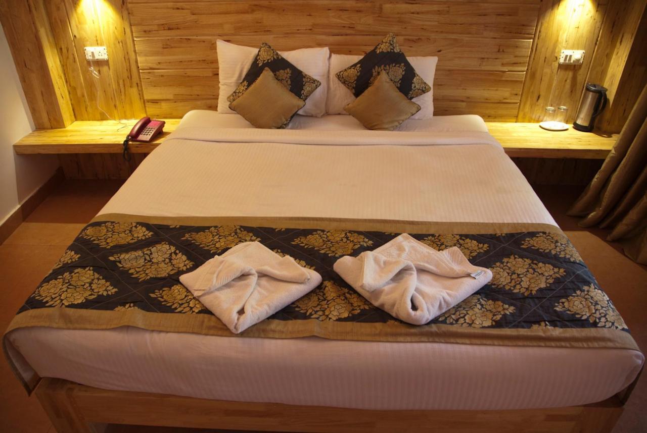 Govind Nagar Symphony Palms Beach Resort And Spa מראה חיצוני תמונה