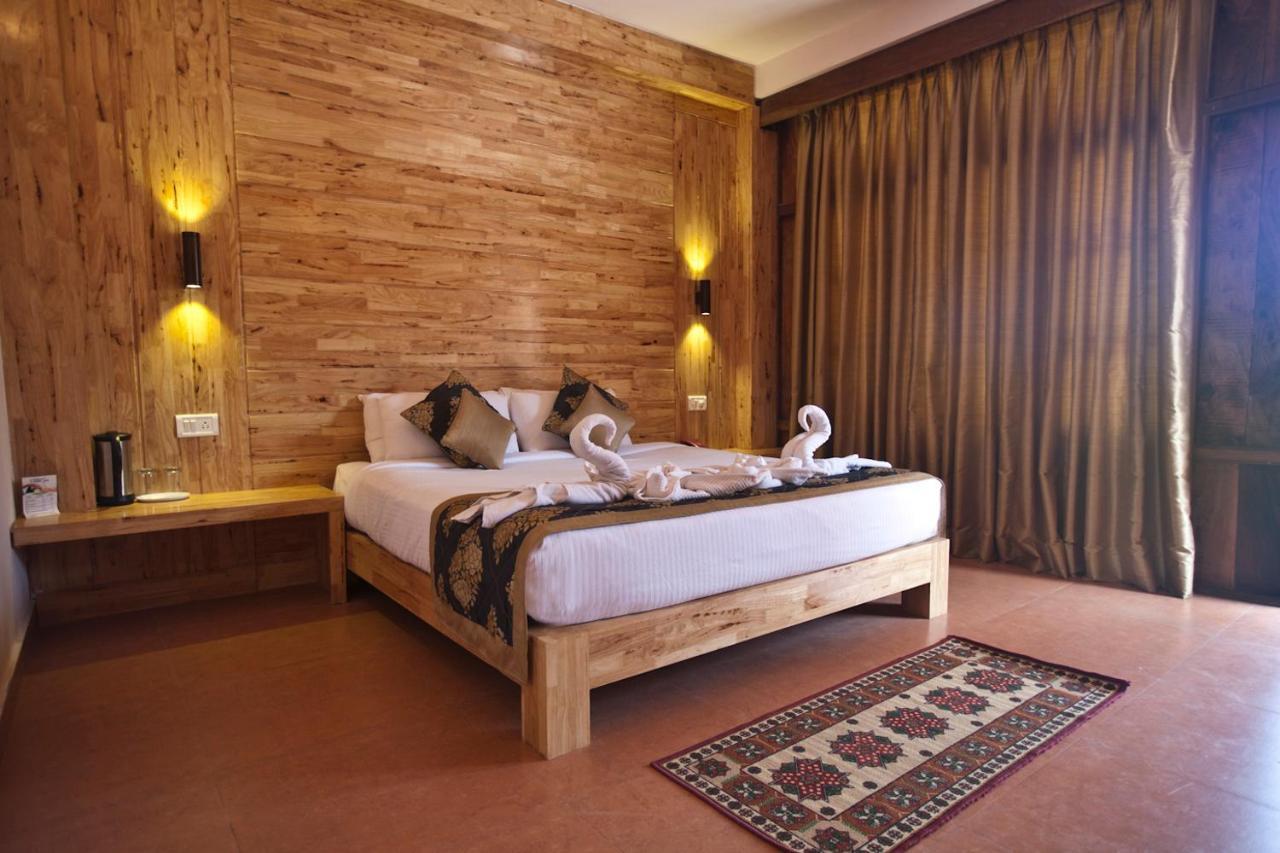 Govind Nagar Symphony Palms Beach Resort And Spa מראה חיצוני תמונה